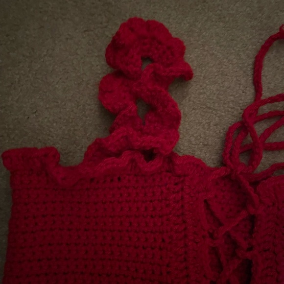 Red crochet bikini - Picture 4 of 4